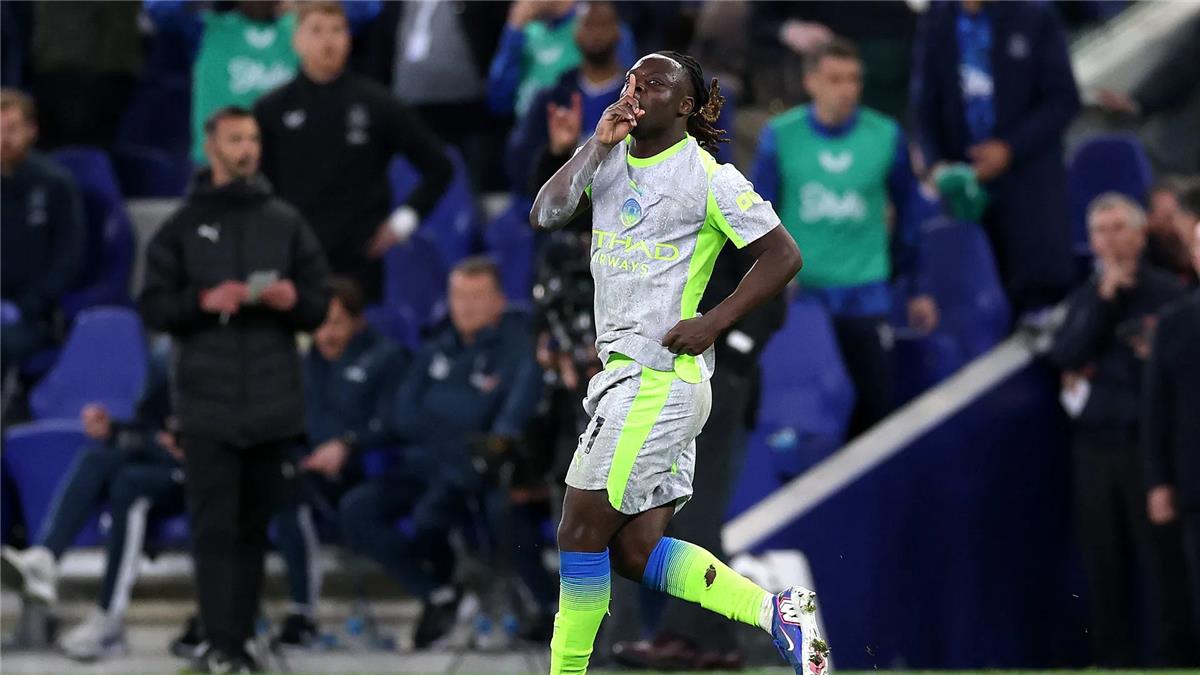 فيديو | دوكو يقود مانشستر سيتي لتعادل قاتل أمام إيفرتون في عقر داره بـ الدوري الإنجليزي