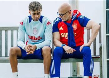 لا فوينتي يتحدى برشلونة بشأن لامين يامال أنا صاحب القرار