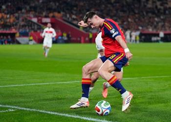 فابيان رويز لم أتوقع مشاركتي في كأس العالم ونجم برشلونة استثنائي