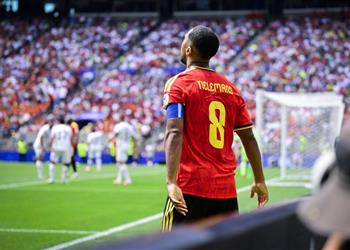 تيليمانس بعد تعادل بلجيكا مع مصر عانينا من صعوبة شديدة أمام خصم قوي