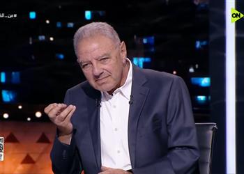 طلعت يوسف لاعب منتخب مصر نرفزني ومدرب ناديه يجلده