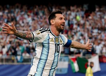ترتيب هدافي كأس العالم بعد هاتريك ميسي أمام الجزائر