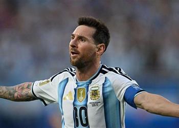 ميسي يعلن السبب الحقيقي لبكائه في مباراة الأرجنتين والجزائر