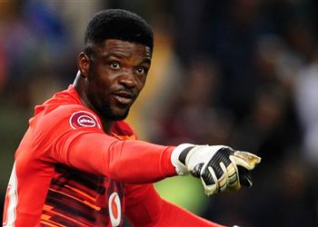 حارس نيجيريا السابق محمد صلاح يرغب في ترك بصمته مع مصر قبل الاعتزال