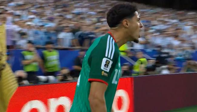 هدف الجزائر الملغي امام الارجنتين بكأس العالم
