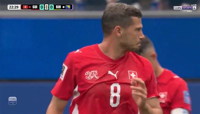لاعب سويسرا كاد ان يسجل هدف رائع امام البوسنة والهرسك بكأس العالم