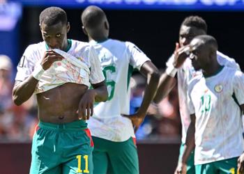 أزمة عاصفة في منتخب السنغال قبل مباراة النرويج بـ كأس العالم