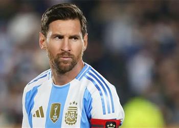 كواليس رد فعل ميسي الصادم بعد أنباء وفاة والده خلال كأس العالم