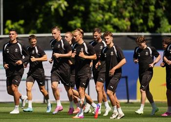 تشكيل نيوزيلندا المتوقع أمام مصر اليوم في كأس العالم