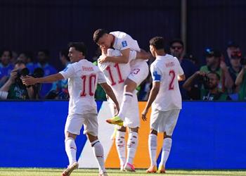 لاعب المغرب يلمح إلى اعتزاله أريد أن أصبح إمام ا