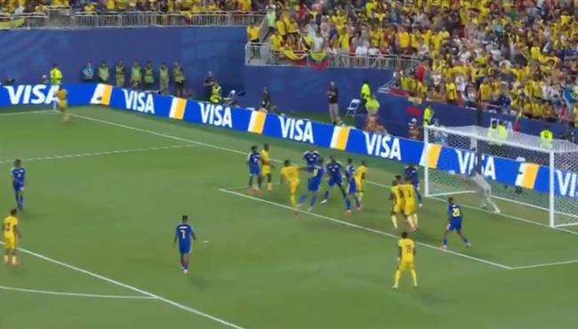 تصدي حارس كوراساو يحرم الاكوادور من تسجيل هدف محقق بكأس العالم