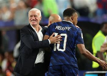 ديشامب يوجه تحذير ا بشأن مبابي بعد ثلاثية فرنسا أمام العراق ويعترف أحب القسوة مع اللاعبين
