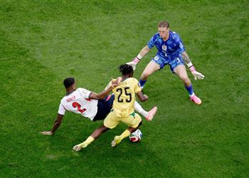 فيديو المجموعة تشتعل غانا تفرض تعادل ا على إنجلترا في كأس العالم