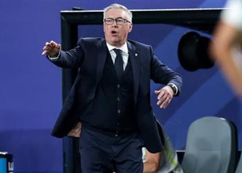 فيديو تصرف غير متوقع من أنشيلوتي في مباراة البرازيل واسكتلندا بكأس العالم