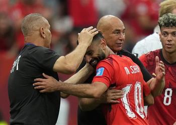 أيقونة مصرية موندو ديبورتيفو تتغنى بـ حسام حسن بعد التألق في كأس العالم
