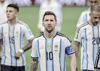 يقيس المسافات كلوب يشيد بذكاء ميسي مع الأرجنتين في كأس العالم