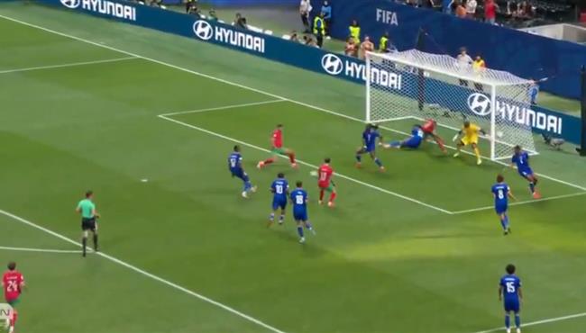 صيباري يهدر هدف محقق للمغرب امام هايتي بكأس العالم