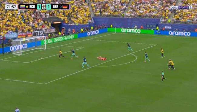 لاعب الاكوادور يهدر فرصة هدف محقق امام المانيا بكأس العالم