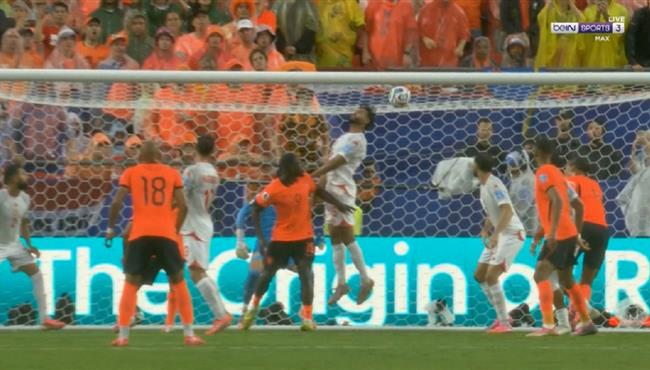 هدف هولندا الثالث في مرمي تونس بكأس العالم