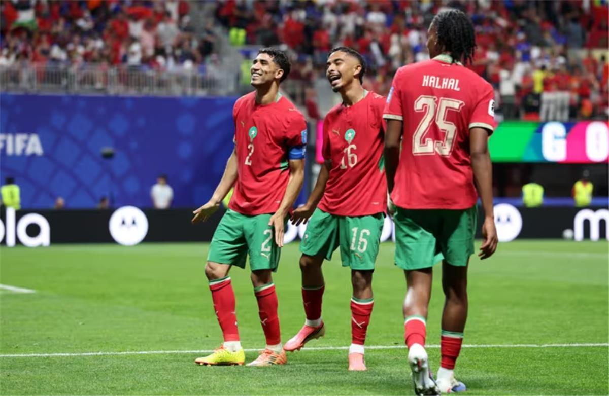 الصالح سبورت : حكم مباراة المغرب وهولندا في كأس العالم 2026  