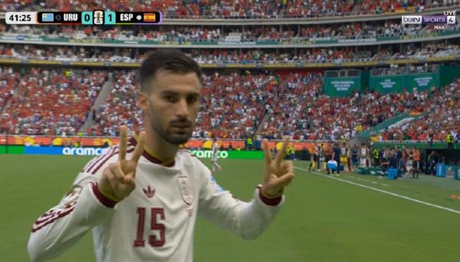 هدف اسبانيا الاول في مرمي اوروجواي بكأس العالم