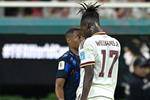 نيكو ويليامز يهاجم لاعب أوروجواي في رسالة مؤثرة: إحباطه سبب إصابتي