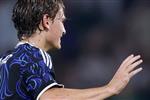 نيكو باز يكشف عن ما تعلمه من ميسي ويؤكد: الأجواء في منتخب الأرجنتين مثالية