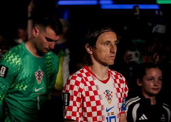 مودريتش مورينيو لديه مكانة خاصة في قلبي ولا يجب عليه الاتصال بي للعودة