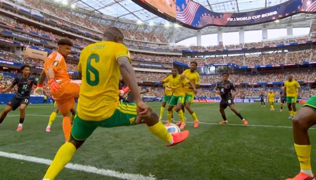 مدافع وحارس جنوب افريقيا يحرمان كندا من تسجيل هدف محقق بكأس العالم