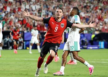 بعد شكوك تلاعب بالنتيجة فيفا يتخذ قرار ا بشأن الجزائر والنمسا في كأس العالم