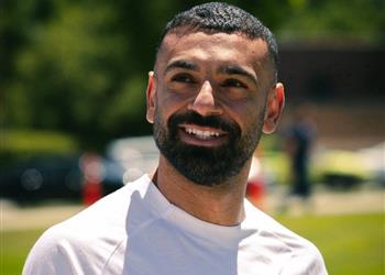 محمد صلاح يحقق حلم مشجع أثناء نزهة صباحية استعدادا لكأس العالم