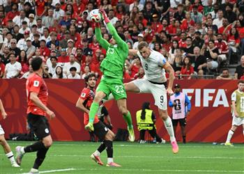 مصطفى شوبير مطلوب في الدوري الفرنسي والأهلي يحدد شرط ا لرحيله