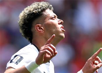 الدوري الأمريكي يرشح إمام عاشور للانتقال إلى ناديين في الصيف