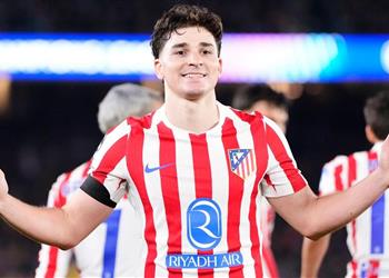 تطور هام في ملف اهتمام برشلونة بضم ألفاريز