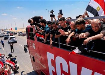 صحيفة أرجنتينية احتفالات بعودة منتخب مصر بعد خروجه من كأس العالم