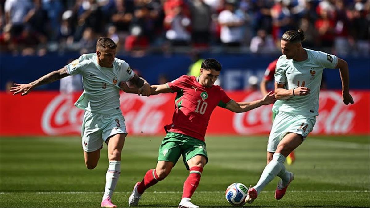 رابح ماجر يفسر سبب سقوط المغرب أمام فرنسا.. ويقلل من فوز أسود الأطلس على هولندا 