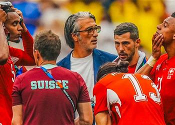مدرب سويسرا ينتقد فيفا بعد الهزيمة أمام الأرجنتين لا مكان لقانونكم في كأس العالم