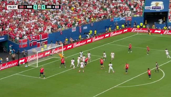 العارضة تحرم النرويج من تسجيل هدف امام انجلترا في كأس العالم