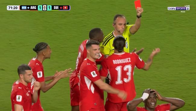 طرد لاعب سويسرا امام الارجنتين بكأس العالم