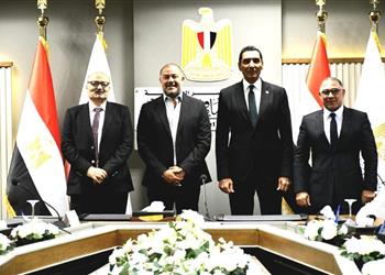 وزارة الرياضة تعلن أولى حالات الدمج بين أندية الشركات والجماهيرية