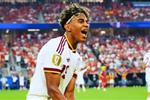 لاعب إسبانيا ينتقد التحكيم أمام فرنسا.. ويطالب بحماية لامين يامال