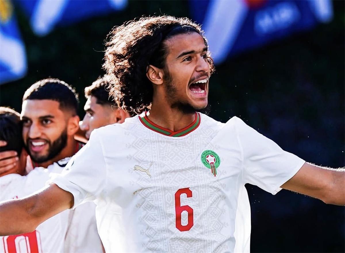 رئيس ليل يحسم تكهنات رحيل أيوب بوعدي إلى مانشستر سيتي 