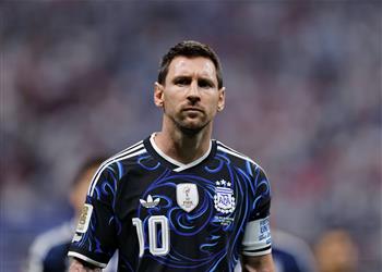 ديكو يغازل ميسي بعد تألقه في كأس العالم سيظل جزء ا من برشلونة