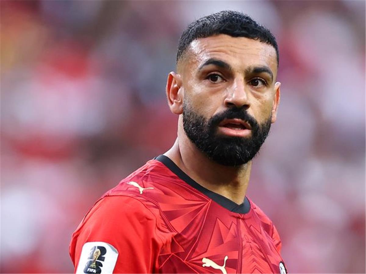 رئيس بشكتاش ينتقد رامي عباس بسبب العمولة.. وموقف محمد صلاح 