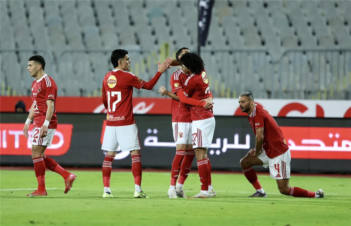 الأهلي يحسم أول صفقتين في الانتقالات الصيفية 