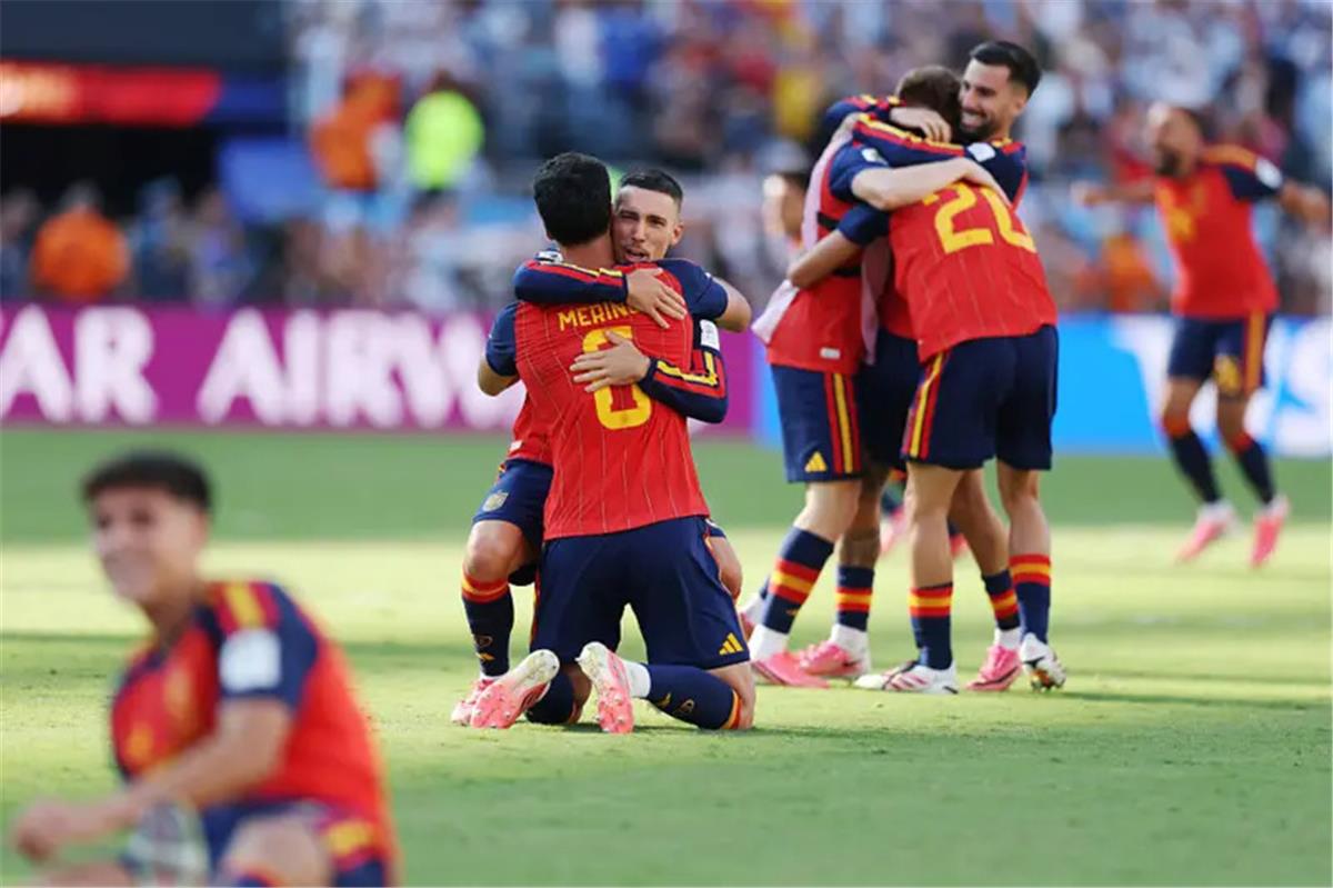 فيفا يعلن الفائز بجائزة أفضل لاعب في كأس العالم 