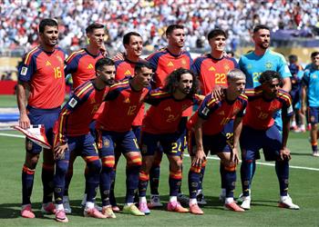 دي لا فوينتي بعد تتويج إسبانيا بـ كأس العالم نحب المعاناة