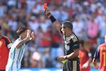 شبكة تحكيمية تقيم أداء حكم مباراة نهائي كأس العالم بين الأرجنتين وإسبانيا