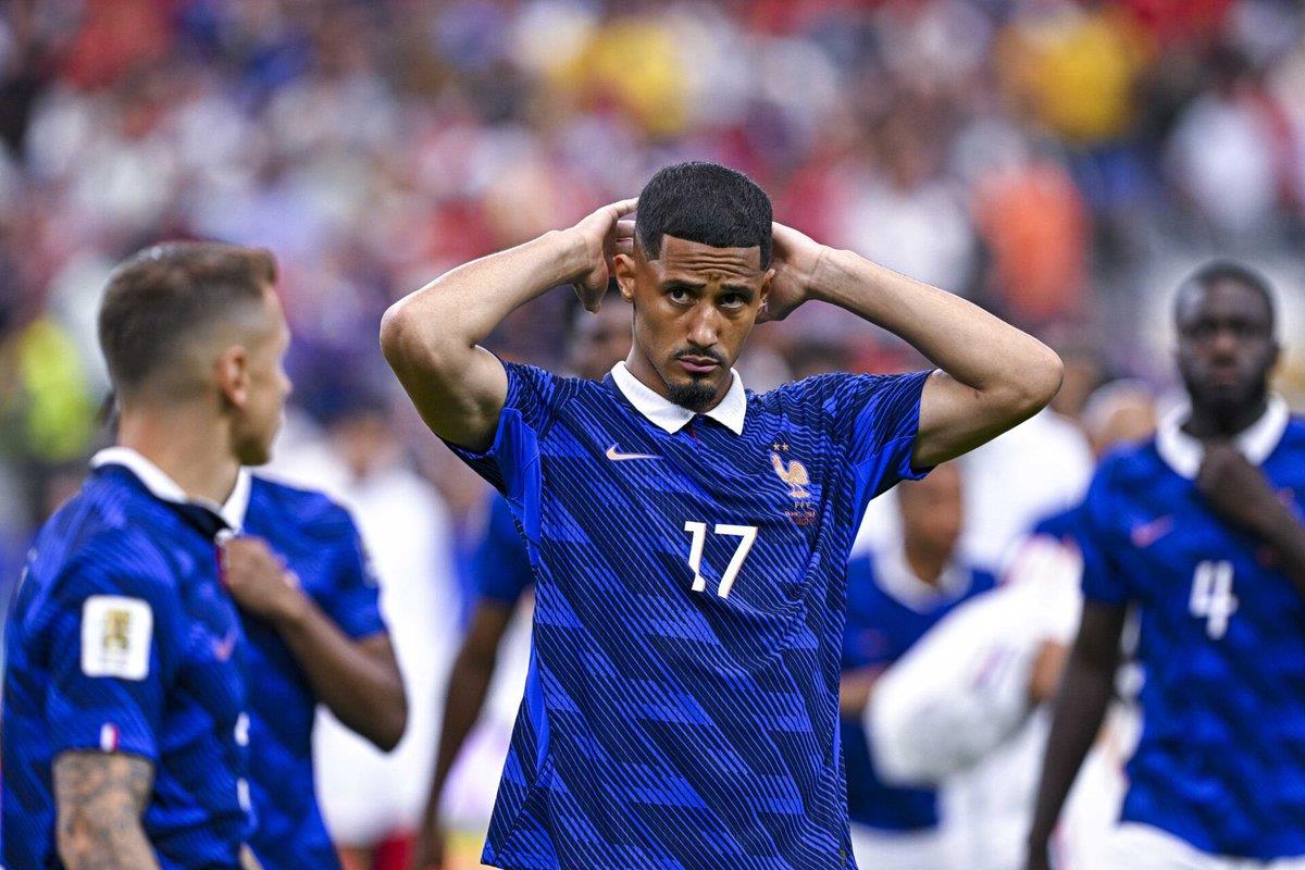 بعد إصابته في كأس العالم .. حقيقة إجراء ساليبا لعملية جراحية 