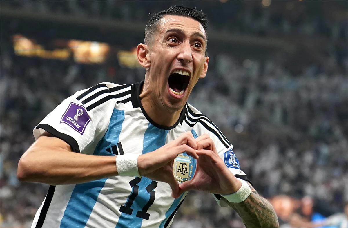 دي ماريا: كأس العالم انتهى بفوز الأرجنتين على إنجلترا 